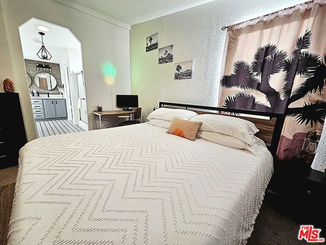 3838 Indian Cove Road,  CA: https://media.crmls.org/mediaz/0abdf890-ef3a-4353-899a-ff7f297f4bf3.jpg