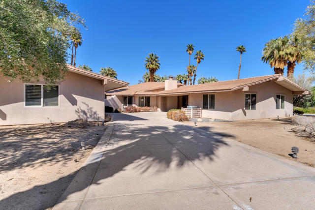 316 Pointing Rock Drive, Borrego Springs CA: https://media.crmls.org/mediaz/0abe96db-1017-4f0e-9300-87e979c0f541.jpg