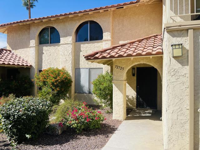 72725 Jack Kramer Lane, Palm Desert CA: https://media.crmls.org/mediaz/0abf5e5c-c8e4-4137-b557-6078c40592a6.jpg