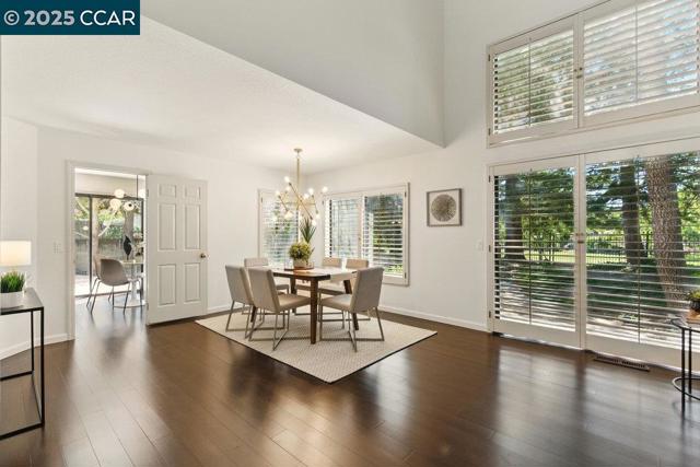 3094 Deer Meadow, Danville CA: https://media.crmls.org/mediaz/0abff21b-9f19-4174-bc83-1c1242f1dfe9.jpg