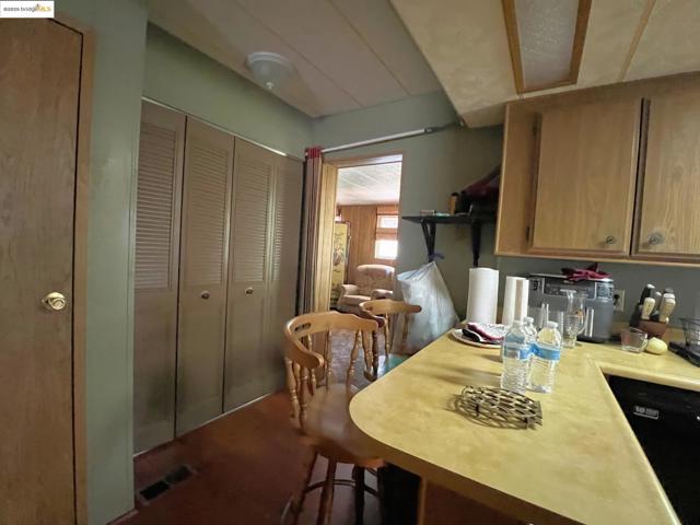 3550 China Garden Road, Placerville CA: https://media.crmls.org/mediaz/0ac55212-0753-43c3-81f5-abd5eba97a0e.jpg