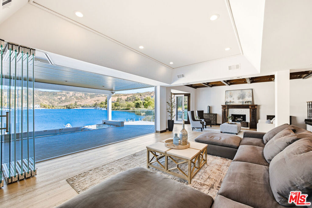 MLS #26835353 image #14