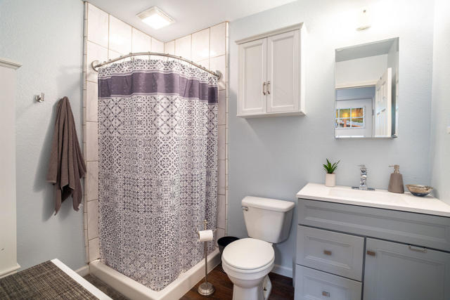 25169 Franklin Drive, Idyllwild CA: https://media.crmls.org/mediaz/0ac77dd2-2f18-4dff-90ed-2f813ee769c2.jpg