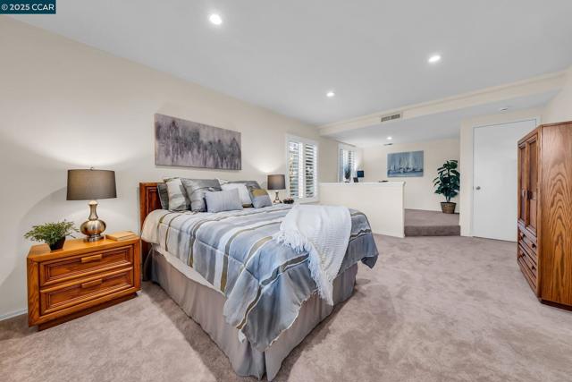 1310 Lewis Ln, Pinole CA: https://media.crmls.org/mediaz/0ac7d106-9654-4564-b955-6f7d558dbcb4.jpg
