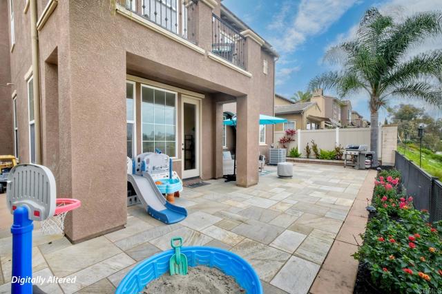 Detail Gallery Image 19 of 61 For 1241 Breakaway Dr, Oceanside,  CA 92057 - 4 Beds | 2/1 Baths
