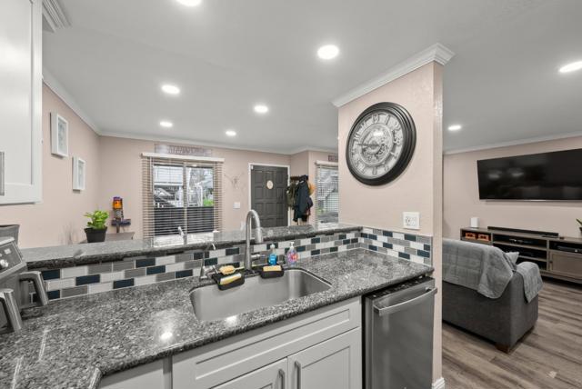 368 Coyote Creek Circle, San Jose CA: https://media.crmls.org/mediaz/0aca10b0-fbb1-4ea3-a602-fe85cdb0f3a6.jpg