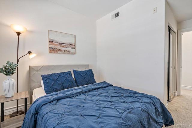 Detail Gallery Image 14 of 17 For 4368 Nautilus Way #10,  Oceanside,  CA 92056 - 3 Beds | 3/1 Baths