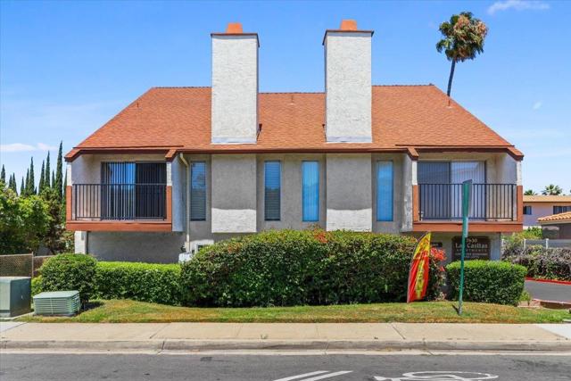 7630 Normal, La Mesa CA: https://media.crmls.org/mediaz/0acb0f69-3fe3-4a49-bd2a-306fa87388d9.jpg