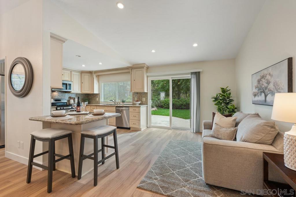 MLS #250042270SD image #11