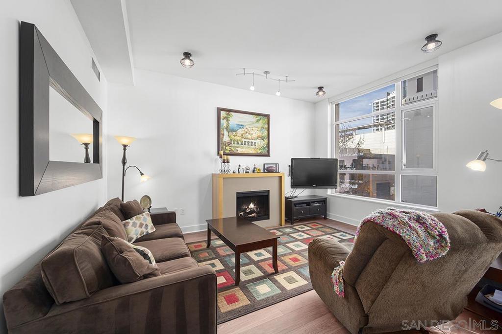 325 7th Ave - photo 7