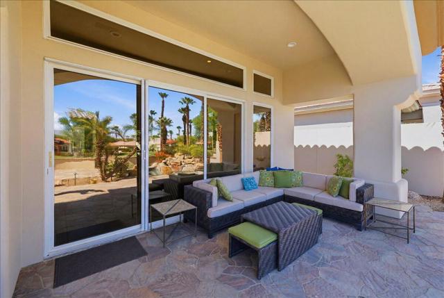 370 Gold Canyon Drive, Palm Desert, CA 92211