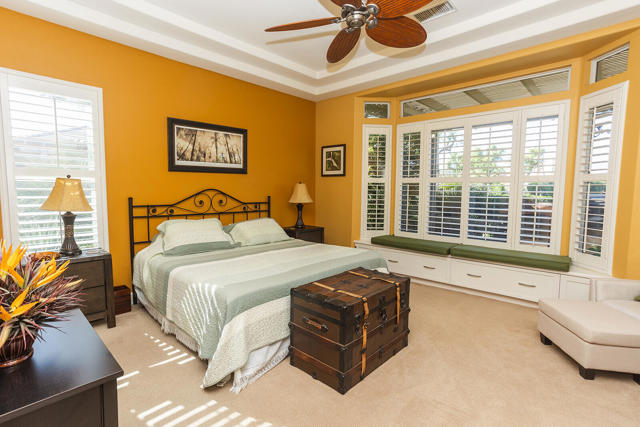 43363 N Heritage Palms Drive, Indio CA: https://media.crmls.org/mediaz/0ace53e3-43c4-4c6c-b656-34ea26819b36.jpg