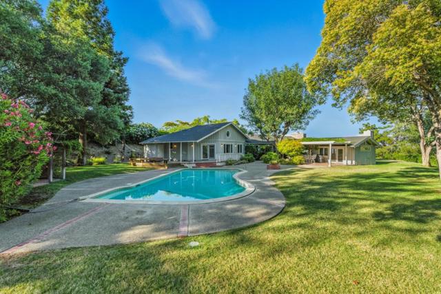 25850 Vinedo Lane, Los Altos Hills CA: https://media.crmls.org/mediaz/0ad1bff2-2a4a-47f7-8e4d-5f31fcc21d18.jpg