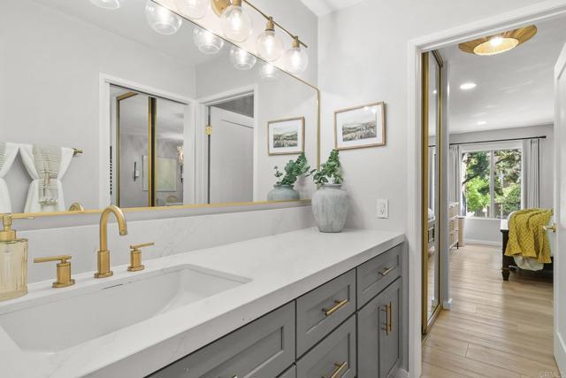 Detail Gallery Image 9 of 27 For 1855 Diamond St #5-218,  San Diego,  CA 92109 - 1 Beds | 1 Baths