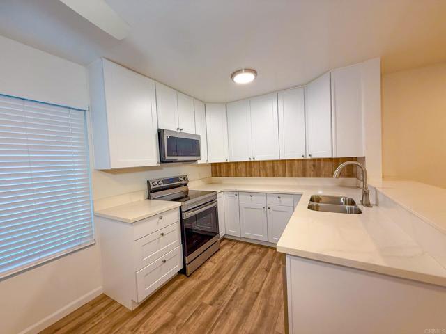 166 N 1St Street, El Cajon CA: https://media.crmls.org/mediaz/0ad2287b-1b64-4da3-99b1-40a40fbb432c.jpg