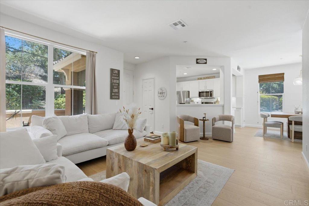1101 Goddard Street - photo 7