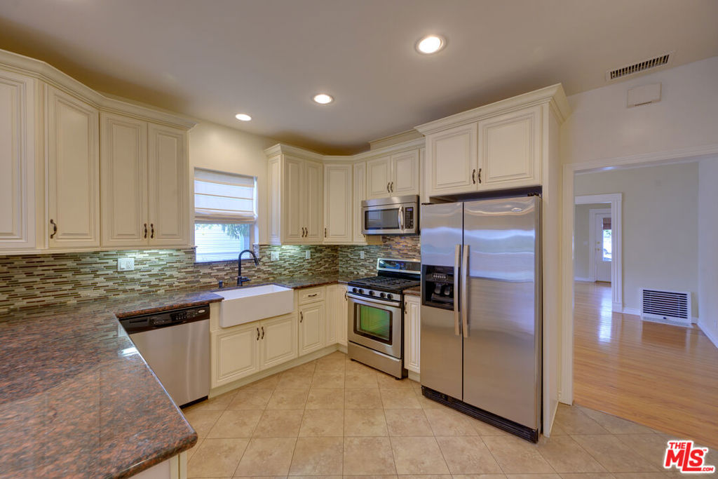 MLS #26863549 image #12