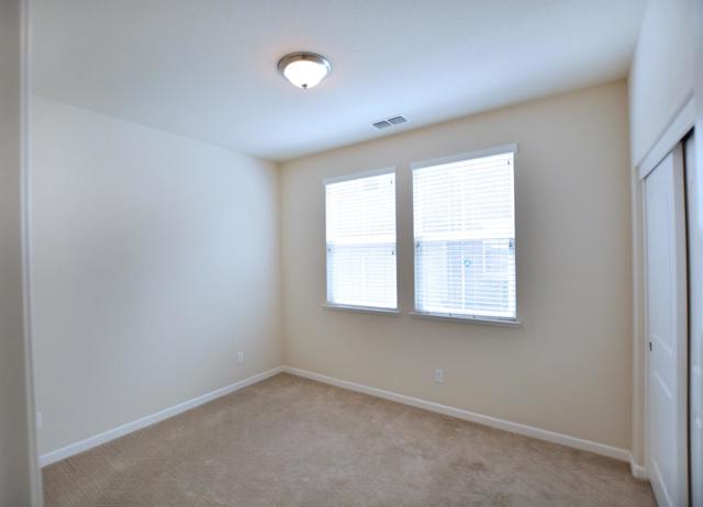 3936 Purple Finch Lane, Modesto CA: https://media.crmls.org/mediaz/0ad3282b-42ce-4699-a7c6-a3652f0c65f3.jpg