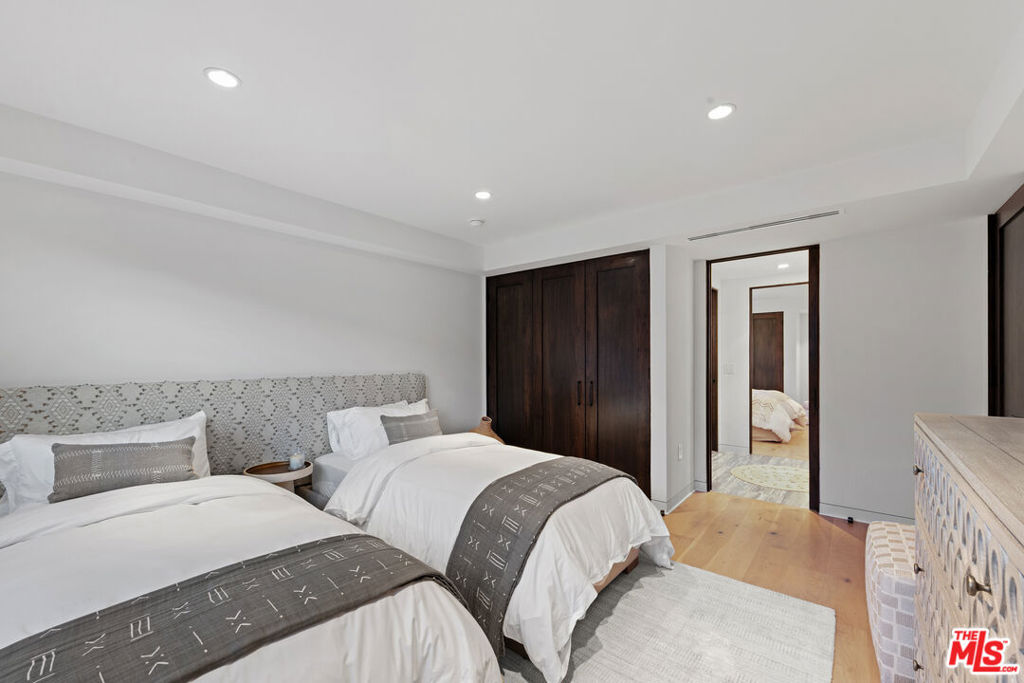 MLS #26989137 image #15