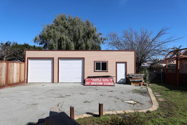 123 Chestnut Street, Salinas CA: https://media.crmls.org/mediaz/0ad425ce-3c42-470b-886f-7ebf1d5abf89.jpg