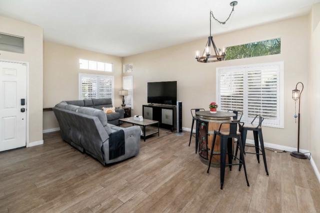 Detail Gallery Image 4 of 40 For 39528 Montebello Way, Murrieta,  CA 92563 - 5 Beds | 2 Baths