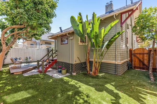 1438 6Th St, Alameda, California 94501, 3 Bedrooms Bedrooms, ,2 BathroomsBathrooms,Single Family Residence,For Sale,6Th St,41109666