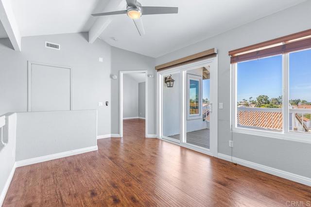 Detail Gallery Image 34 of 109 For 4169 Rhodes Way, Oceanside,  CA 92056 - 2 Beds | 2/1 Baths