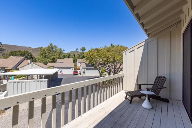 28086 Barn Way, Carmel CA: https://media.crmls.org/mediaz/0ad60ccf-a4cb-4b32-adc1-550db1b914af.jpg