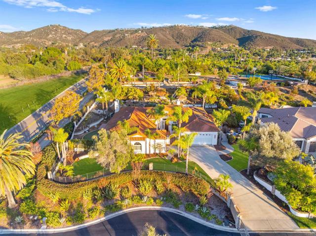 Detail Gallery Image 2 of 75 For 1799 Camden Pl, San Marcos,  CA 92069 - 4 Beds | 4/1 Baths