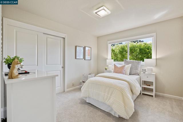 1902 Joseph Dr, Moraga CA: https://media.crmls.org/mediaz/0ada358c-9ae8-4687-aa44-cc8a7c35b58b.jpg