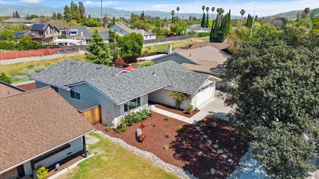711 Los Huecos Drive, San Jose CA: https://media.crmls.org/mediaz/0ada8c66-3ee0-4556-8291-adad28c0aa5b.jpg