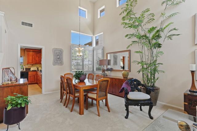 11464 Alborada, San Diego CA: https://media.crmls.org/mediaz/0adaac36-5d82-4820-83d9-5320753c2ca4.jpg