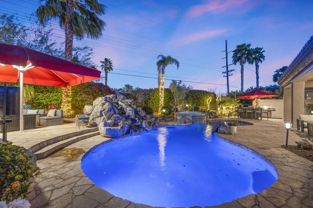 MLS #219139342DA image #4