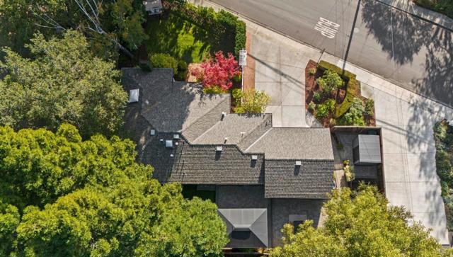 108 Durham Street, Menlo Park CA: https://media.crmls.org/mediaz/0adc70b9-0de4-4f31-b575-d9baf7f64510.jpg
