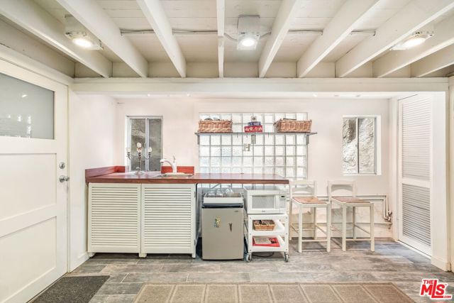 1315 N Beverly Glen Boulevard, Los Angeles CA: https://media.crmls.org/mediaz/0add3b35-b167-4052-aa3a-635f94850cb7.jpg