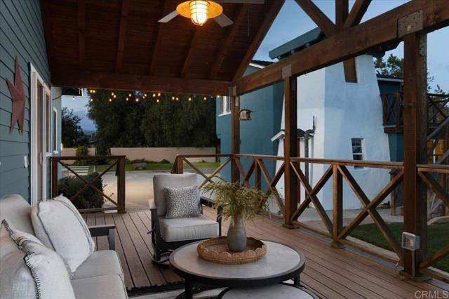 1420 Idaho Ave, Escondido CA: https://media.crmls.org/mediaz/0adf738a-7352-488b-81eb-f58016808e89.jpg