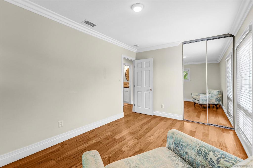 MLS #250036360SD image #24