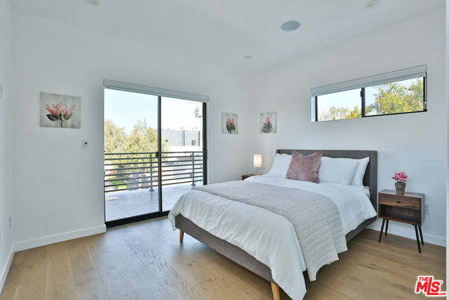 1622 S Mansfield Avenue, Los Angeles CA: https://media.crmls.org/mediaz/0ae09759-d7fe-419f-ab90-8d9a7c740634.jpg