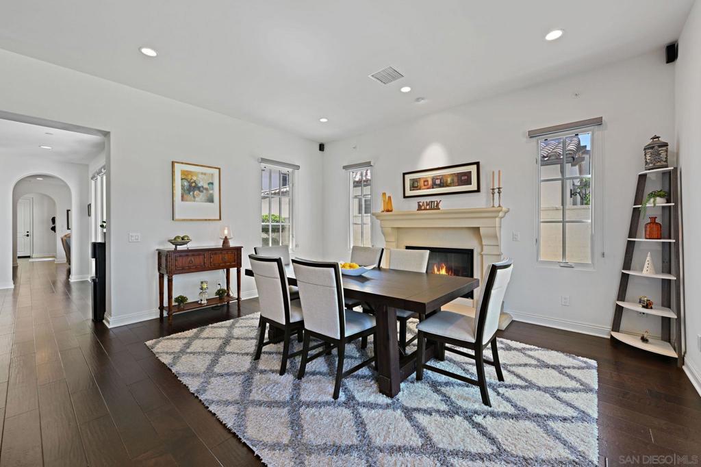 MLS #250043507SD image #19