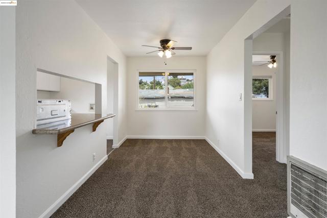 100 Carolina St, Vallejo CA: https://media.crmls.org/mediaz/0ae1822b-7442-4901-b7d0-d75bea6ff75d.jpg