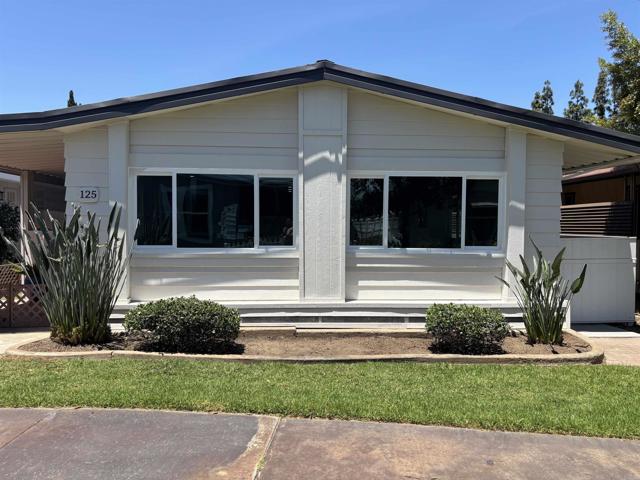 Detail Gallery Image 1 of 1 For 9255 N Magnolia Ave #SPC 125,  Santee,  CA 92071 - 3 Beds | 2 Baths