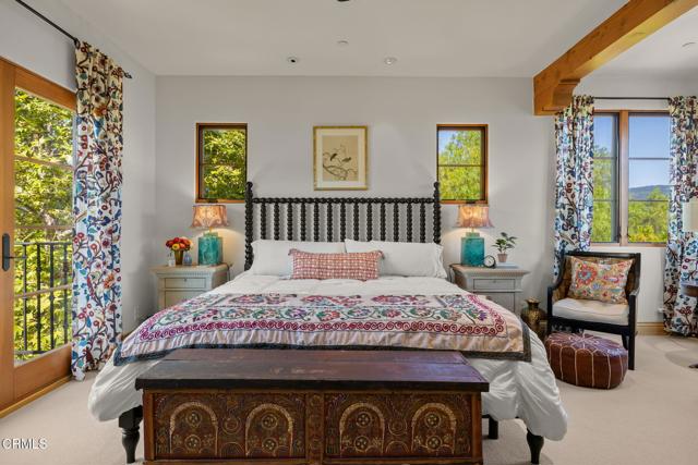 10525 Ojai Santa Paula Road, Ojai CA: https://media.crmls.org/mediaz/0ae2f6b7-09d0-43c3-a560-c86d35d79047.jpg