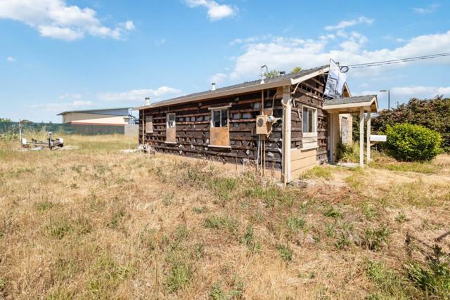 719 Darwin Street, Santa Cruz CA: https://media.crmls.org/mediaz/0ae302b5-d5d6-4a79-a656-fc0b53b9c199.jpg