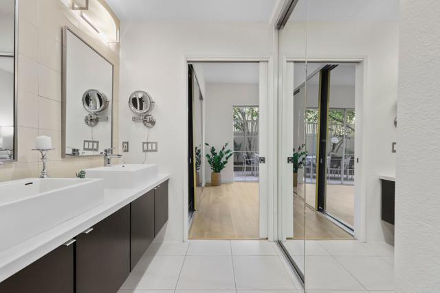 Detail Gallery Image 23 of 38 For 521 Arbor Dr #105,  San Diego,  CA 92103 - 2 Beds | 2/1 Baths