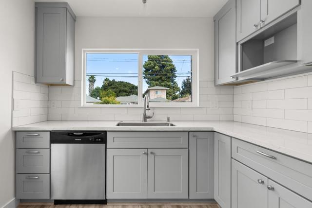 129 Santa Clara, Watsonville CA: https://media.crmls.org/mediaz/0ae35baa-c050-4b45-a4fb-a9271dfda18b.jpg