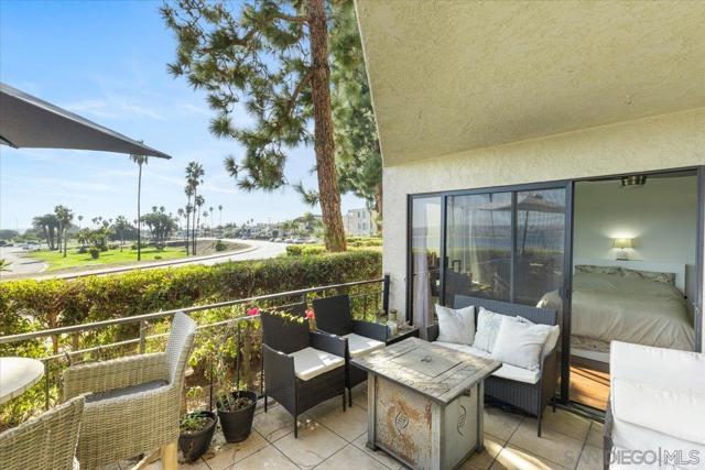 3770 Crown Point Dr, Pacific Beach (San Diego), California 92109, 2 Bedrooms Bedrooms, ,2 BathroomsBathrooms,Condominium,For Sale,Crown Point Dr,240026970SD