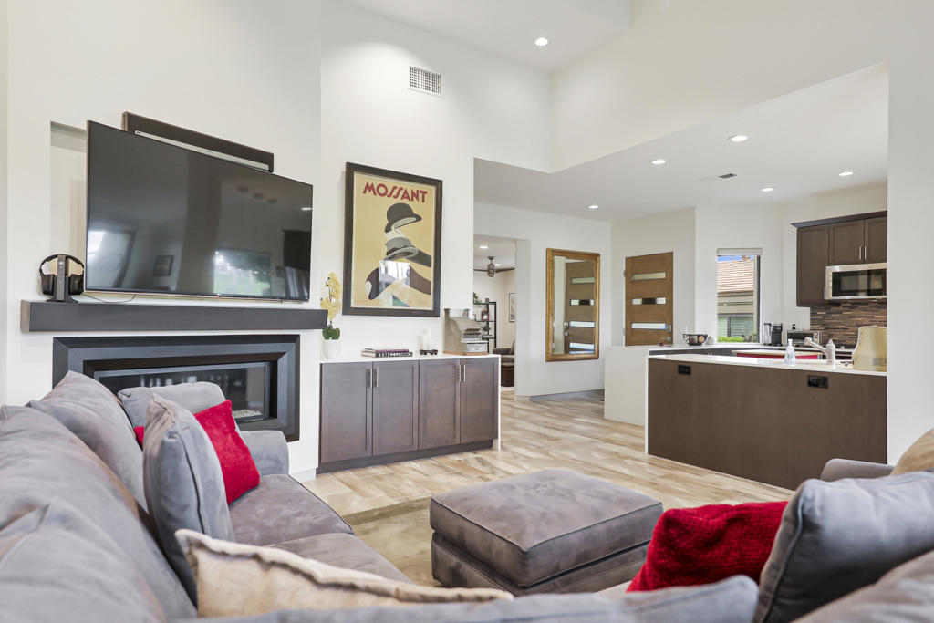 MLS #219138850DA image #8