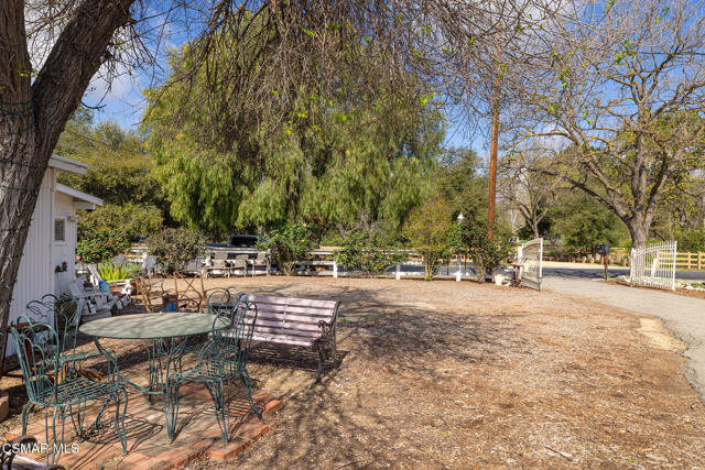 5324 Chesebro Road, Agoura Hills CA: https://media.crmls.org/mediaz/0ae50985-ea6d-4916-8735-08bc41a8c230.jpg