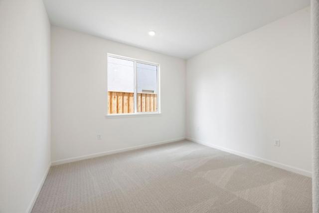 1871 Hydrangea Drive, Hollister CA: https://media.crmls.org/mediaz/0ae5ae59-4411-432c-9b17-4c80f0edf62a.jpg