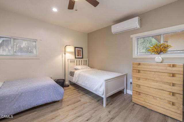 Detail Gallery Image 20 of 27 For 851 Pine Knot Ave, Big Bear Lake,  CA 92315 - 4 Beds | 3 Baths